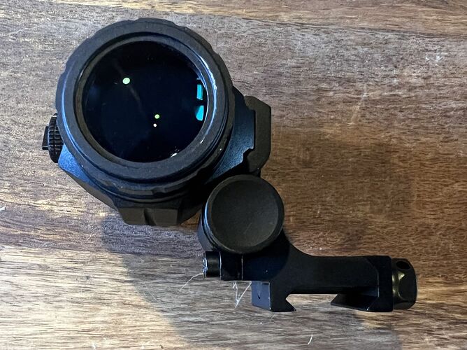mag02